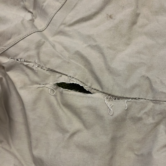 Burton Snowboard pants. - Picture 4 of 6